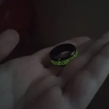 Anillo de los hombres anillo de dragón luminoso anillo brillan en la oscuridad pareja de anillos bisutería para hombres y mujeres T-001