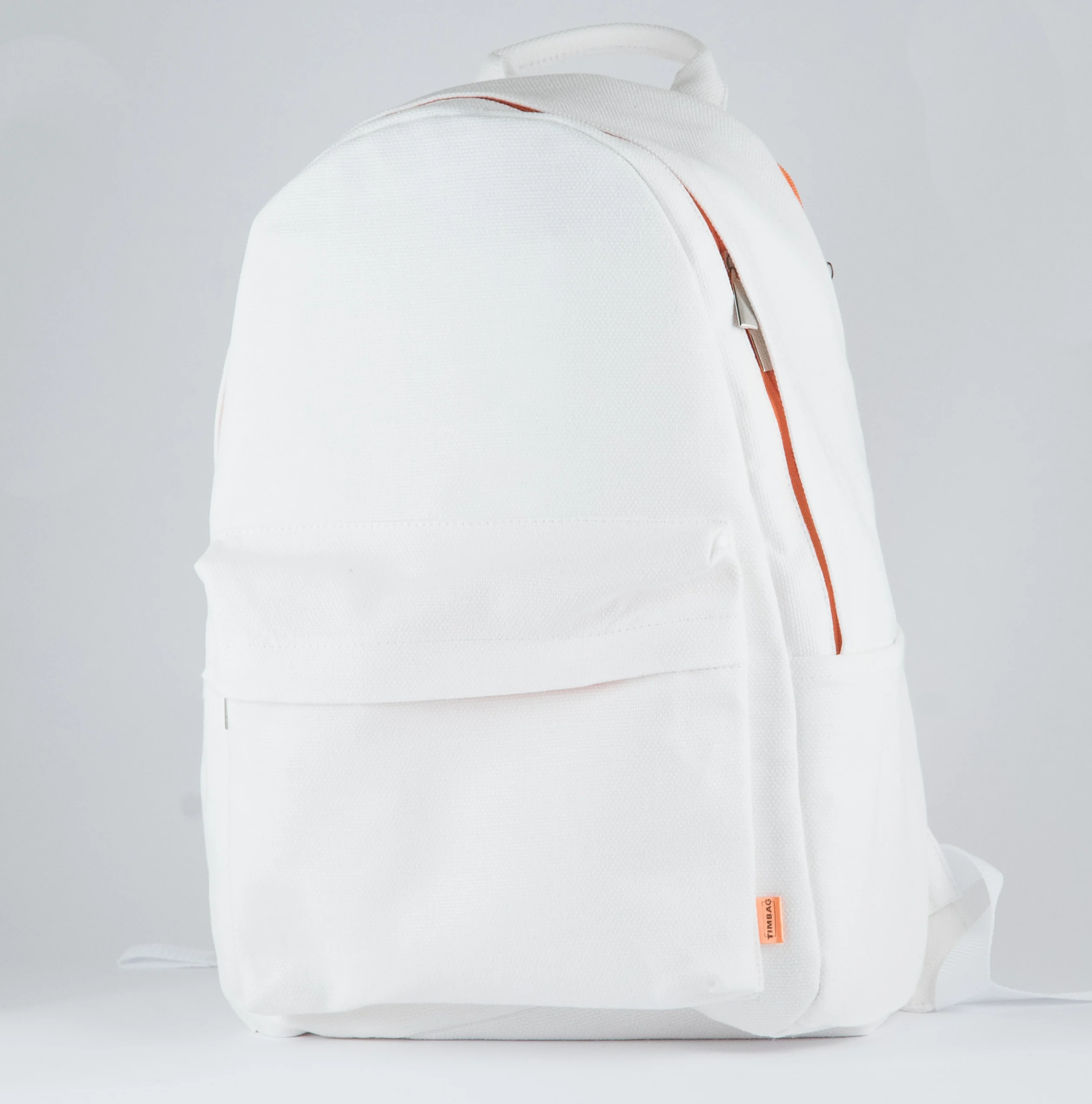 Женский рюкзак белый натуральная кожа. Рюкзак белый. Рюкзак женский маленький белый. Белые рюкзачки. Рюкзак женский кожаный белый.