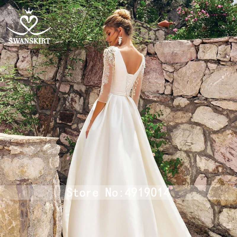 Luxury Beaded Wedding Dress Swanskirt with Pearls Sleeve Satin A-Line Lace Up Bride grown Princess vestido de noiva SW01