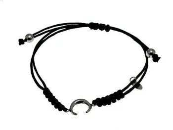 

Black macrame bracelet with silver moon Center