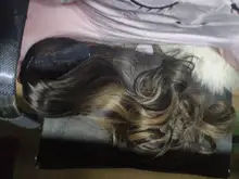 Pequeña LANA sintético Ombre negro marrón de oro con pelucas con reflejos largo ondulado resistente al calor de la parte media Cosplay pelucas para mujeres