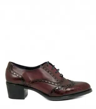 

Blucher-Cords-Skin-Garnet