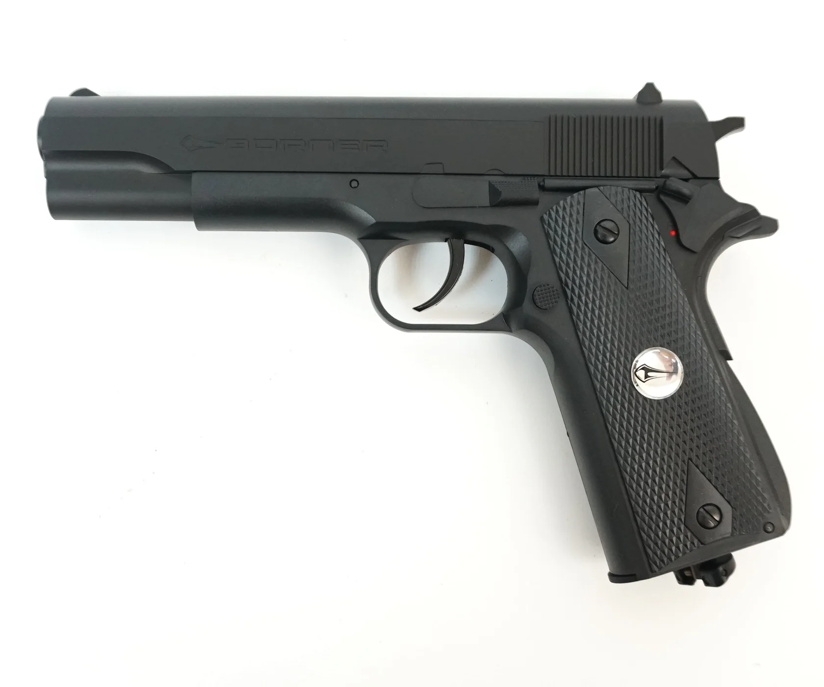 Gun pneumatic Borner clt125 (copy Colt M1911 Cal. 4 5mm plastic case). |