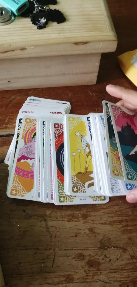 Отзыв о товаре Настольная версия Спиннер в форме звезды Tarot, английская версия, Tarot, карточка оракла, Веселая игра, гадания, судьба, настольные игры, PDF инструкция от пользователя R***o