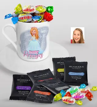 

Personalized Cotton Princess Caricature Of Turkish Coffee Cup Selamlique Mixed Turkish Coffee house And Haribo Candy Gift set-4