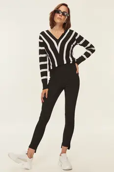 

Trendyol WOMEN-Black Longitudinal Stripes Knitwear Sweater TWOAW20GO0009
