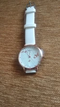 Reloj con diseño de esfera de mariposa para mujer, elegante, sencillo, de lujo, a la moda, informal, de cuero y cuarzo