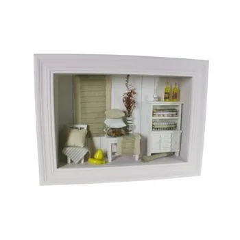 

Picture in 3D design decoration home. Measures: 26x38x9 cm.