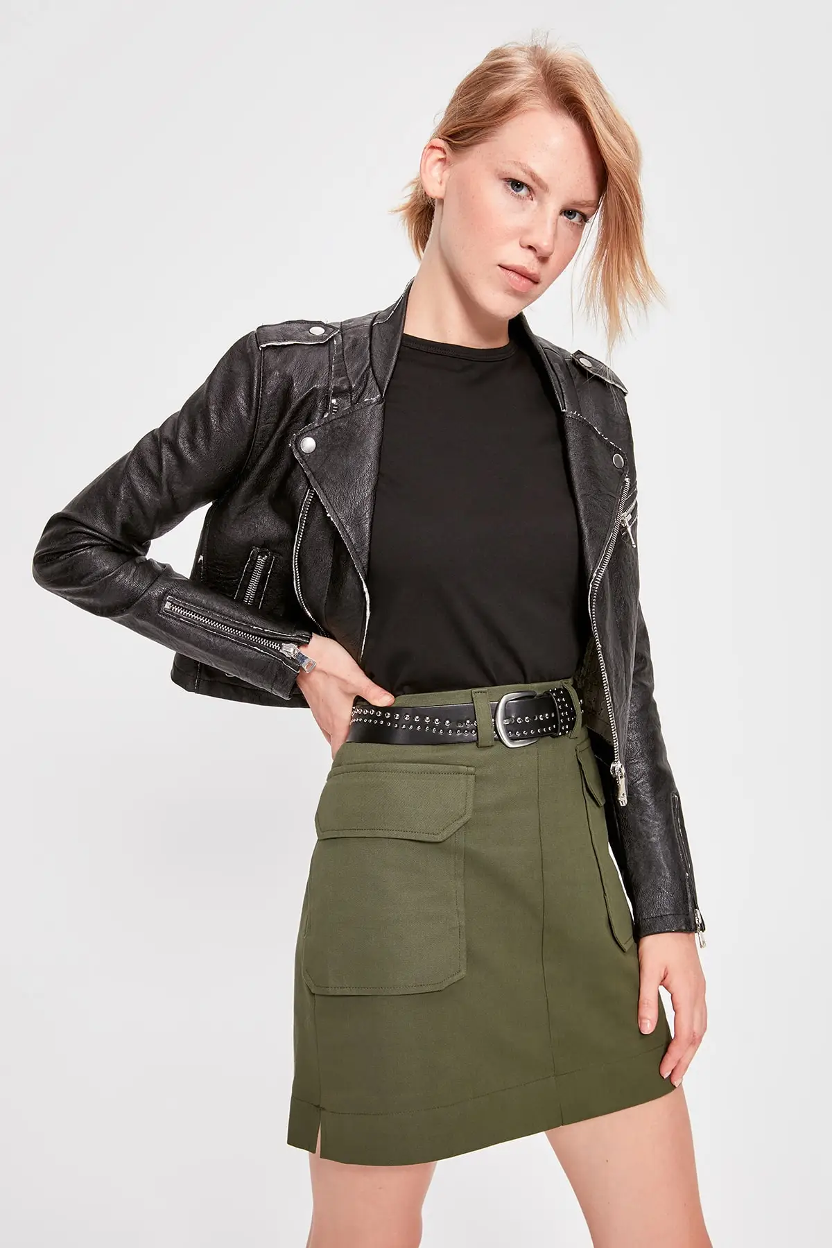 Trendyol цвет и цвет хаки, юбка с деталями TWOAW20ET0434