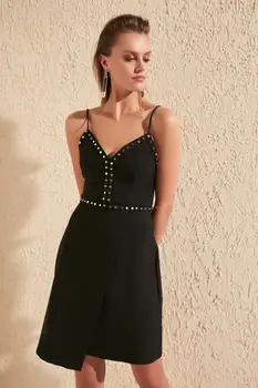 

Trendyol Accessory Detailed Dress TPRAW20EL0674