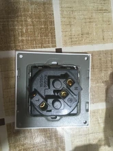 Coswall-Panel de alimentación de vidrio templado para pared, enchufe con conexión a tierra 16A, enchufe europeo, ruso, España, con cerradura protectora para niños