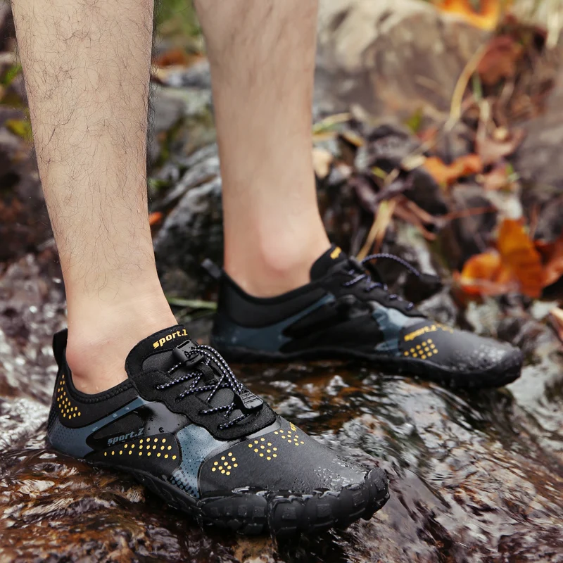 Breathable Quick Dry Swimming Aqua Shoes Outdoor Seaside Water Upstream Shoes Barefoot Five Fingers Fitness Sports Sneakers Men