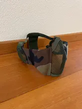 Nueva táctica máscaras de Airsoft Paintball CS plegable media cara de acero de bajo carbono de malla de estilo militar cómodo oreja máscara protectora
