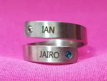 JewelOra personalizada anillos para madres de piedra de anillos para las mujeres grabado joyería regalos de aniversario para mamá