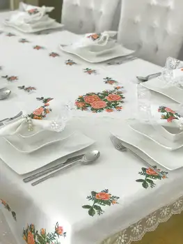 

Table Cover Set 8 Personality 18 Piece Four Rose Cross Stitch Desenl