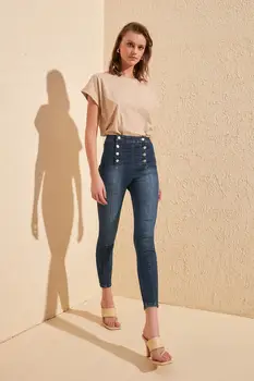 

Trendyol Button Detail High Waist Jegging Jeans TWOSS20JE0354
