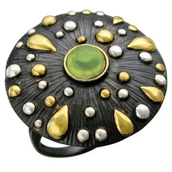 

Esthete ring with 1 Jade in black silver with gilding