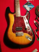 Pleroo-piezas para guitarra de EE. UU./México Fd Stratocaster ST, golpeador en blanco, 11 agujeros, spec US Strat con puente Humbucker