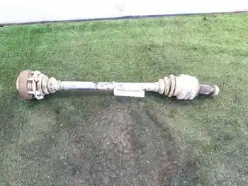 

33217540116 right rear transmission BMW X3 (E83)