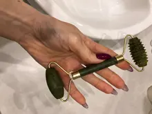 Gua Sha-Rodillo de piedra de jade para masaje facial, rodillo estiramiento piel cuello, doble cabezal, relajación de la piel, piedra de jade natural