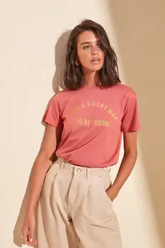 

Trendyol Printed Basic Knitted T-Shirt TWOSS20TS0222