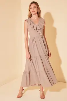 

Trendyol Collar Detail Dress TWOSS20EL1769