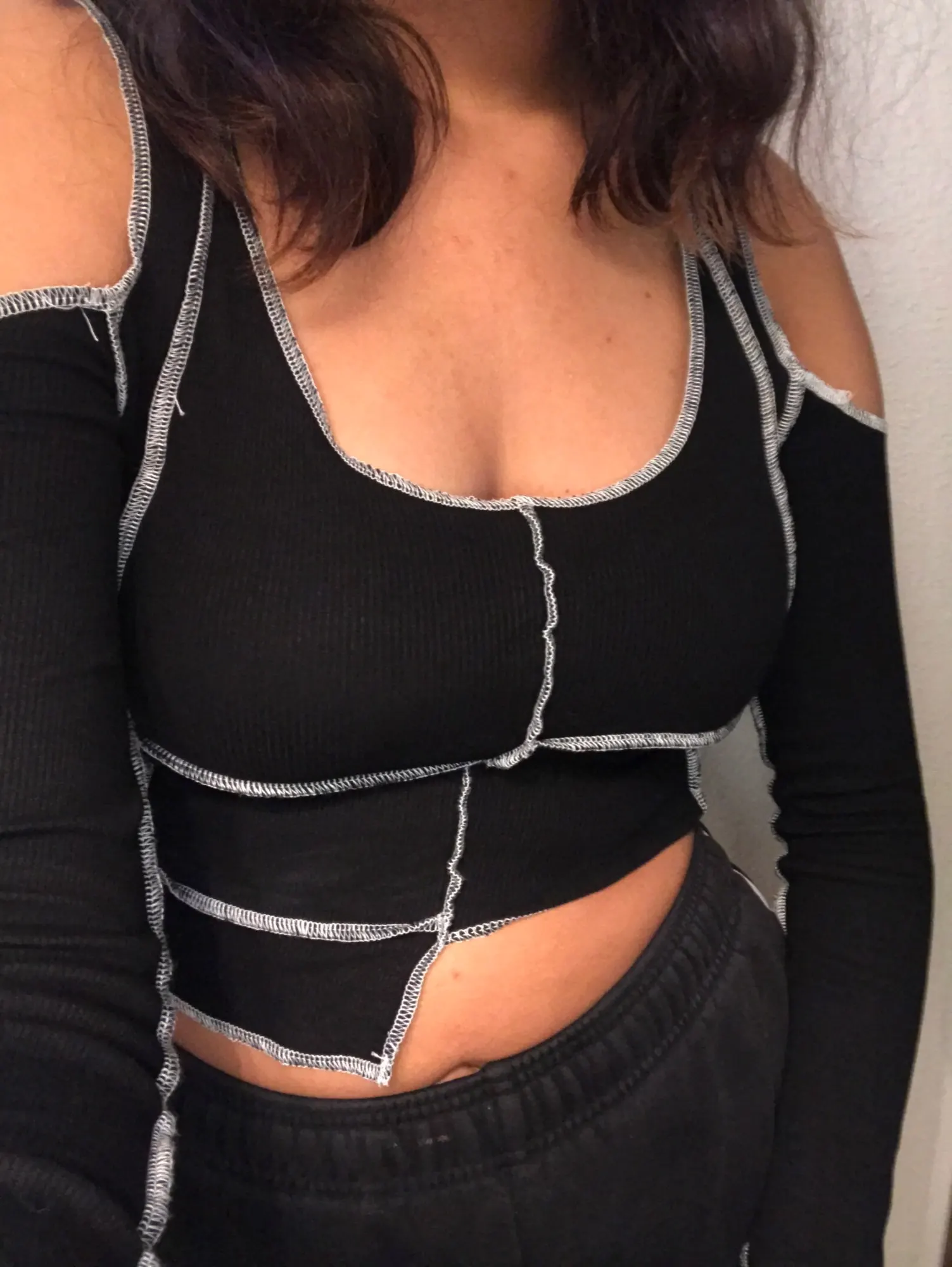 Gothic & Punk Style Crop Top Hollow Out Sleeve photo review