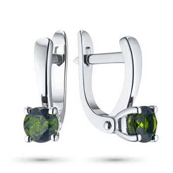 

Earrings made of silver with хромдиопсидом э06с060506003