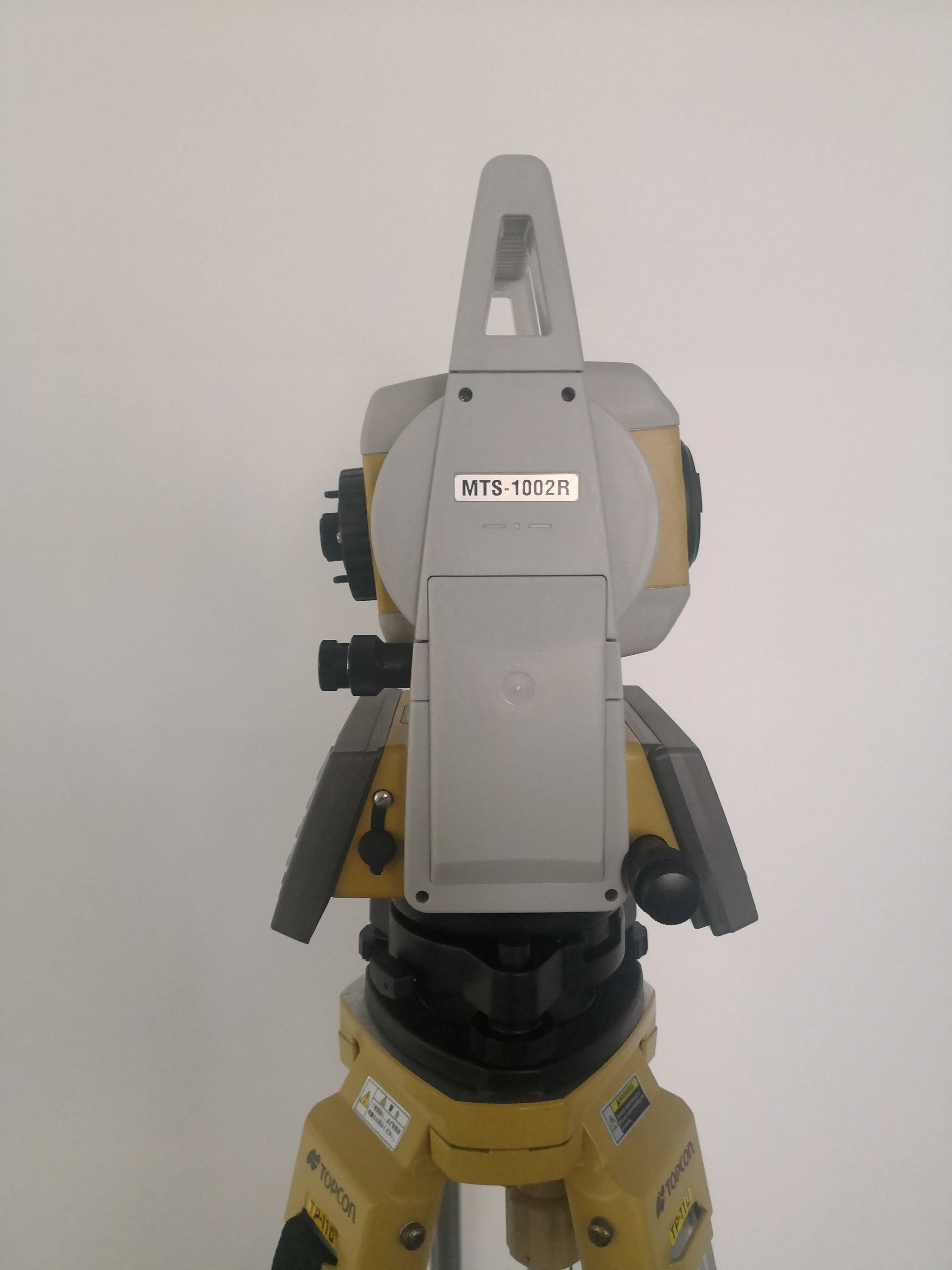 GeoMATO MTS-1002R 400M No prism Dual axis Dual Screen Surveying and Mapping Tota