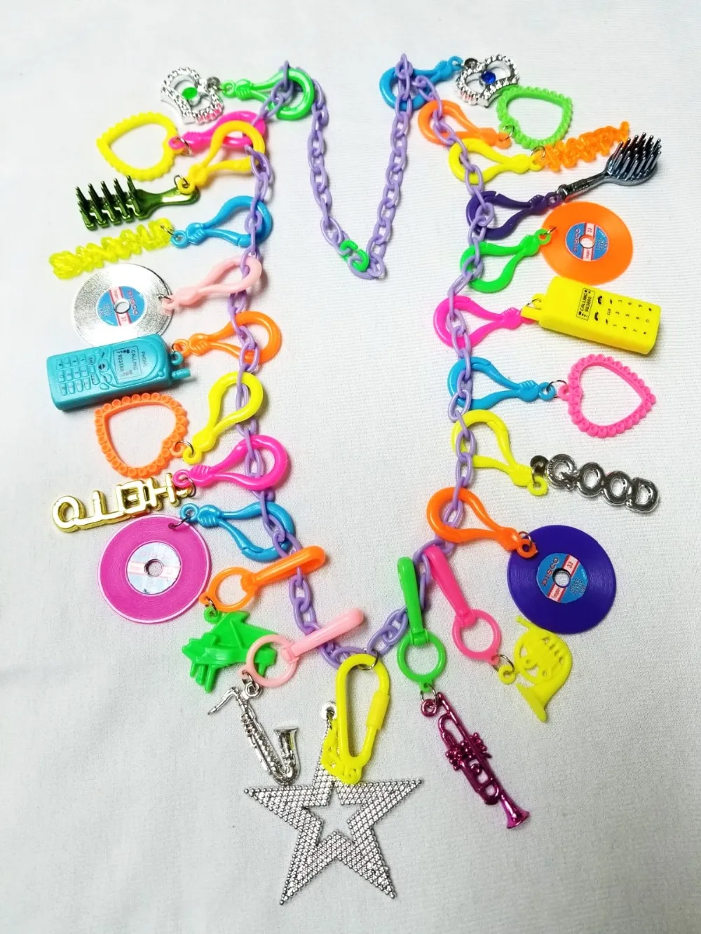 23 Charm - H