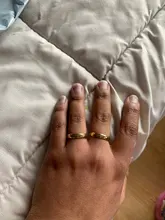 Anillo de boda de acero inoxidable de alta calidad, 4mm, moda Simple, Color plata, exclusivo para hombre y mujer