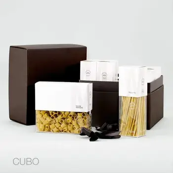 

CUBO REGALO - Confezione regalo contenente 8 Confezioni In Astuccio Da 1 Kg In Vari Formati