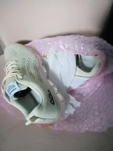 Zapatillas de deporte transpirables para hombre, zapatos de malla para correr, de diseñador de marca, tejidas, color blanco, para verano, 2019