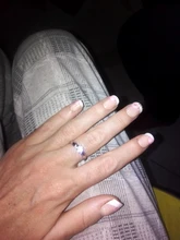 Anillo de compromiso de piedras redondas y pequeñas para mujer, sortija de boda de cristal Plata de Ley 925 auténtica