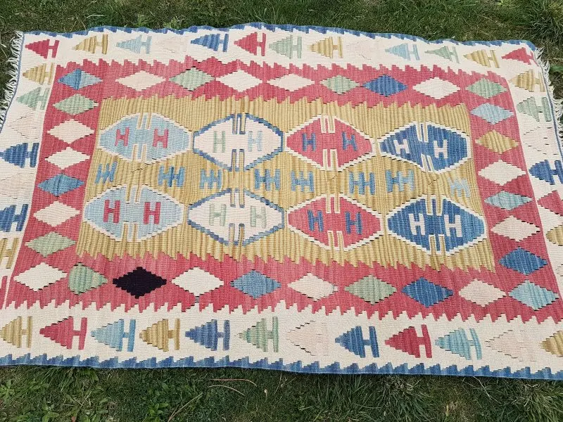Небольшой размер плинтус ковер 3'5'' X 5'4''/105X162 см