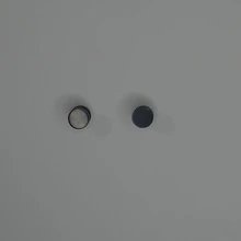 Pendientes de tuerca de acero inoxidable para hombres y mujeres, aretes de estilo gótico, punk y hip hop, color negro, 1 par