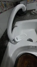 FRAP-grifo de latón de 5 colores para fregadero de cocina, mezclador de agua fría y caliente de un solo Mango, caño giratorio, repisa de lavabo, F4113