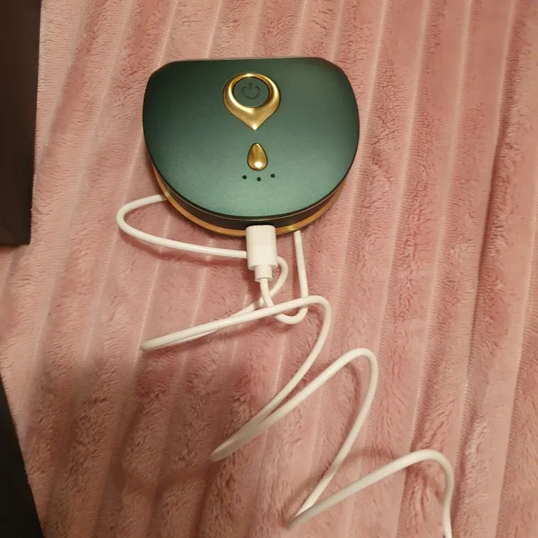 Отзыв о товаре Массажер для шеи OKACHI GLIYA, 2021 г., для массажа лица, разглаживания и удаления морщин, вибрация, холодный и горячий компресс, светодиодная подсветка, EMS терапия от пользователя M***r