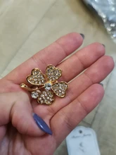 Jewelry Brooch-Pins Clothing-Accessory Rhinestones Crystal Metal Gold-Color WEIMANJINGDIAN