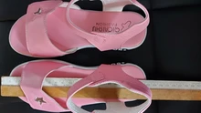 Pu de cuero, sandalias de verano sandalias de princesa con los niños de las estrellas, Anti-deslizamiento zapatos de playa para niña Tamaño 27-36