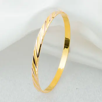 

-Pointed Gift 14 Carat Gold Bracelet