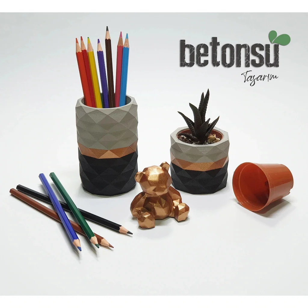 

Decorative Office Desktop Set Concrete Succulent Pot Concrete Penholder Teddy Bear Cactus Pot Geometric Pencil Box Office Decoration Black Metalic Bronze Pen Holder Desk Organizer