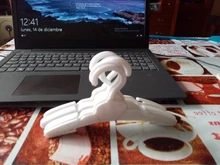 Muñeca de 10 unids/lote muñecas percha blanco rosa perchas de plástico americano recién nacido bebé accesorios 18 pulgadas muñeca