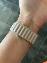 Correa de enlace de cuero para Apple watch, banda de 44mm, 40mm, 38mm, 42mm, pulsera de bucle magnético original, iWatch seires 3, 5, 4, 6 SE