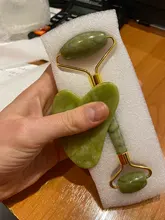 Gua Sha-Rodillo de Jade Natural, masajeador de cara delgada, herramientas de elevación, piedra verde, antiedad, arrugas, belleza de la piel, conjunto de cuidado