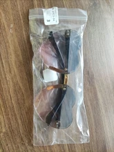 Gafas de sol sin montura con forma de corazón para niños, anteojos de sol deportivos a la moda, con Lentes rojas en color gris y Rosa, con UV400