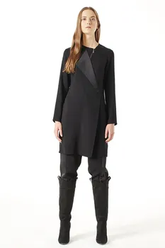 

Zip Collar Detailed Tunic