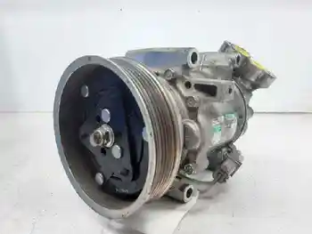 

8200819568 RENAULT CLIO III air conditioning compressor