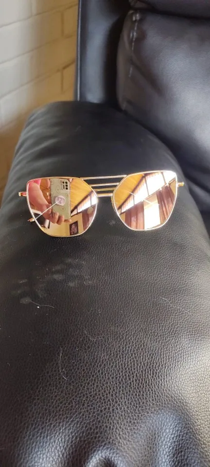 משקפי שמש לאישה דגם 1800 photo review