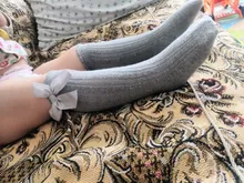 Calcetines antideslizantes de algodón para bebés, calcetín largo transpirable con pajarita de dibujos animados para primavera y otoño, 0-4 años